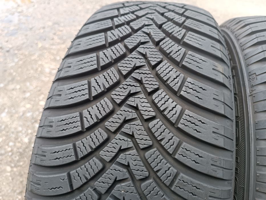 4бр. зимни гуми 205/60/16 Falken