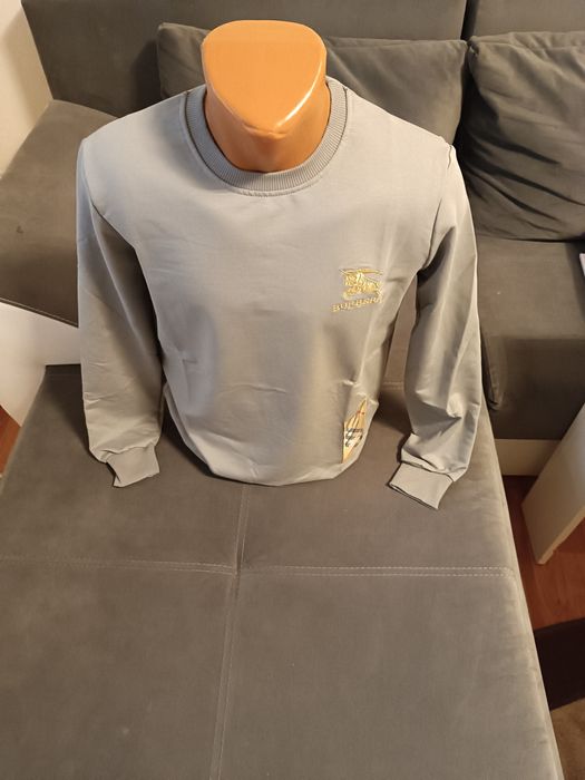 Pulover Polo Ralph Lauren, Prada, Burberry