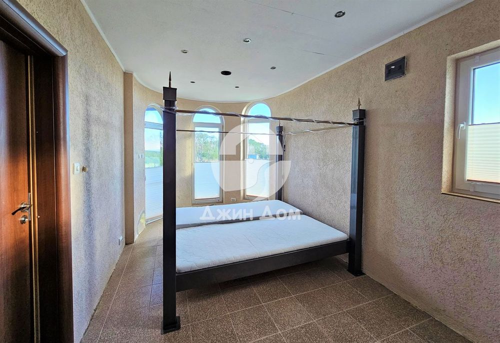 Продава се Къща в Каблешково - 250 кв.м за 900 €/кв.м - Снимка #9