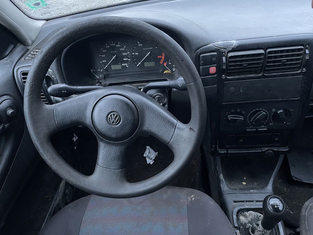 Vw polo 1997 1.9sdi 64hp На Части