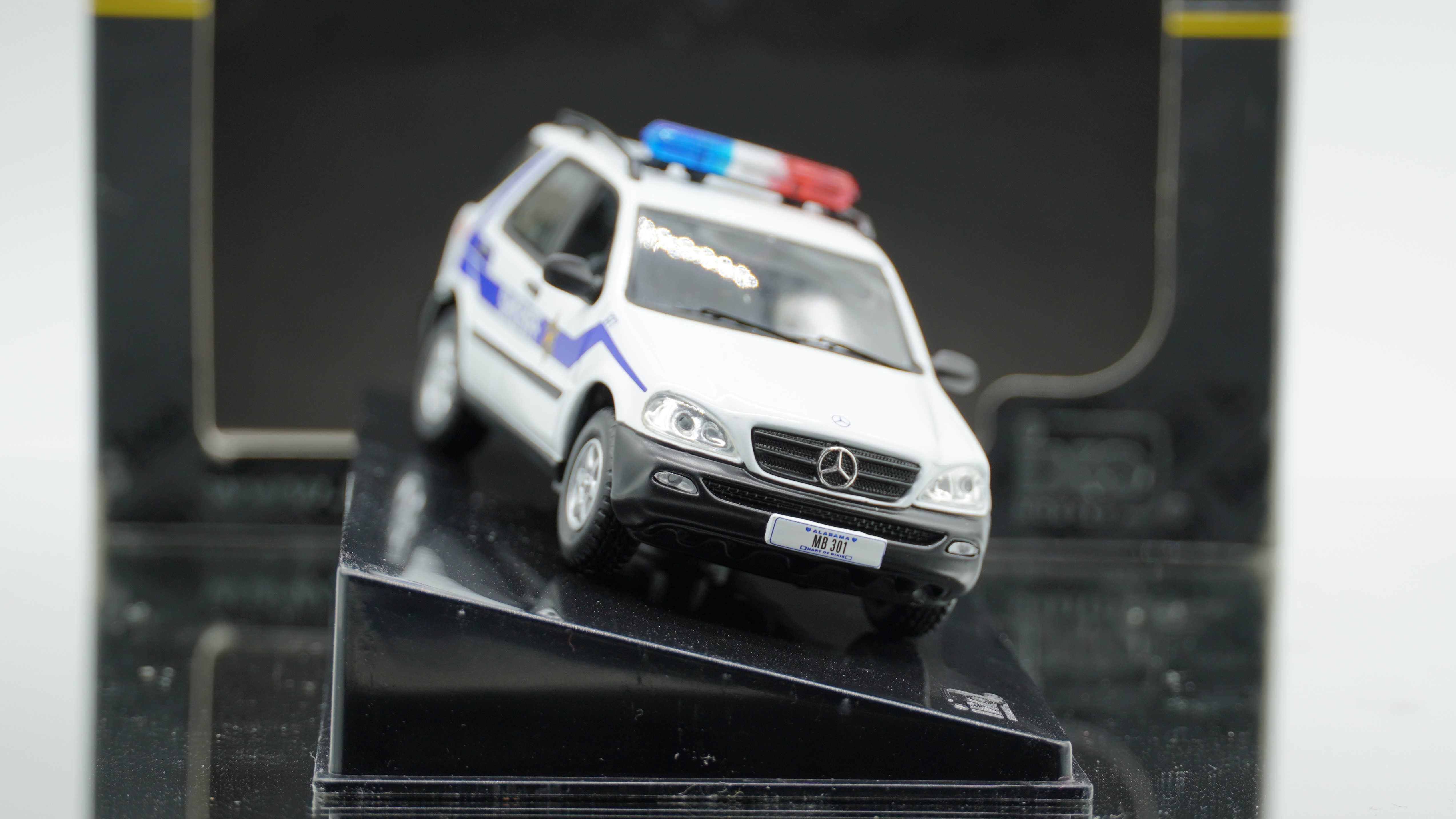 Mercedes-Benz ML 320 "Alabama Sheriff Unity" - IXO 1/43