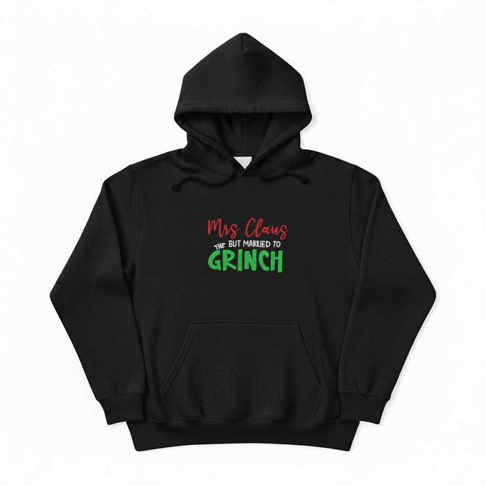 Hanorac Brodat de Crăciun – „Mrs Claus but married to The Grinch”