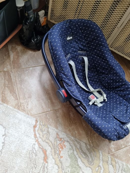 Бебешко столче за кола Chicco