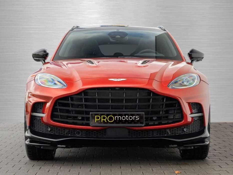 Aston Martin DBX Aston Martin DBX 707 Hyper Red