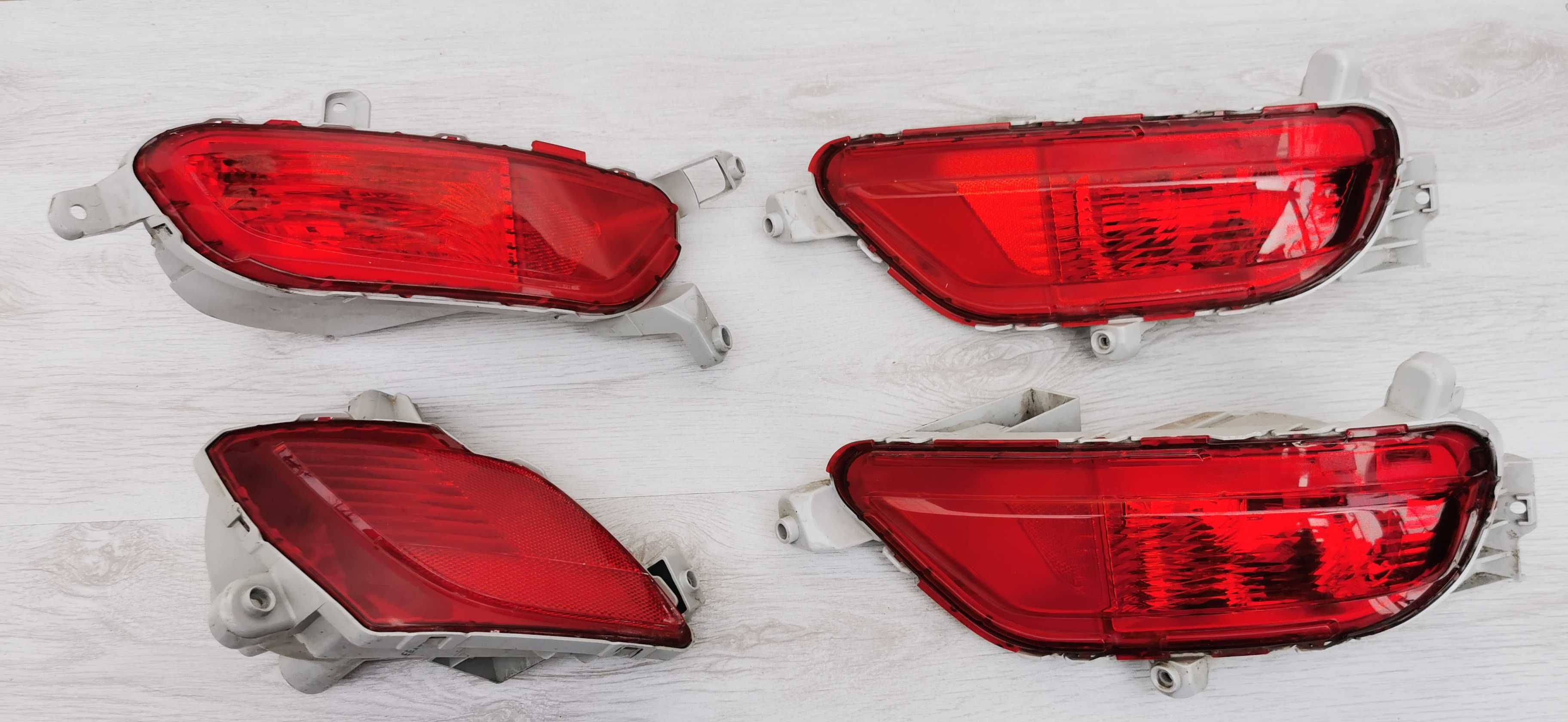 Стоп в бронята / Светлоотразител за Mazda CX3 / CX5 / CX 5 II / Мазда