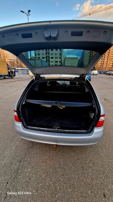 Mercedes W211 - E220