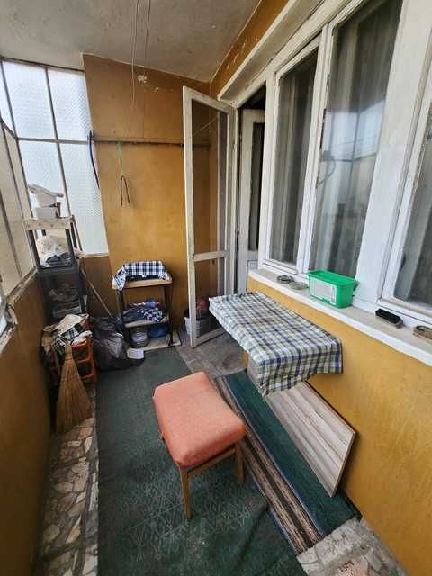 Продава се Четиристаен апартамент в Търговище, Център - 111 кв.м за 942 €/кв.м - Снимка #3