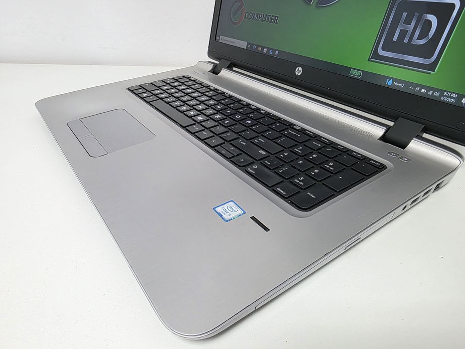 Laptop HP Probook display MARE 17.3" i5 16gb ssd gaming. GARANTIE
