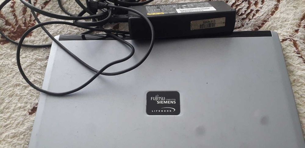 2бр.Лаптоп Fujitsu Siemens LifeBook S7020