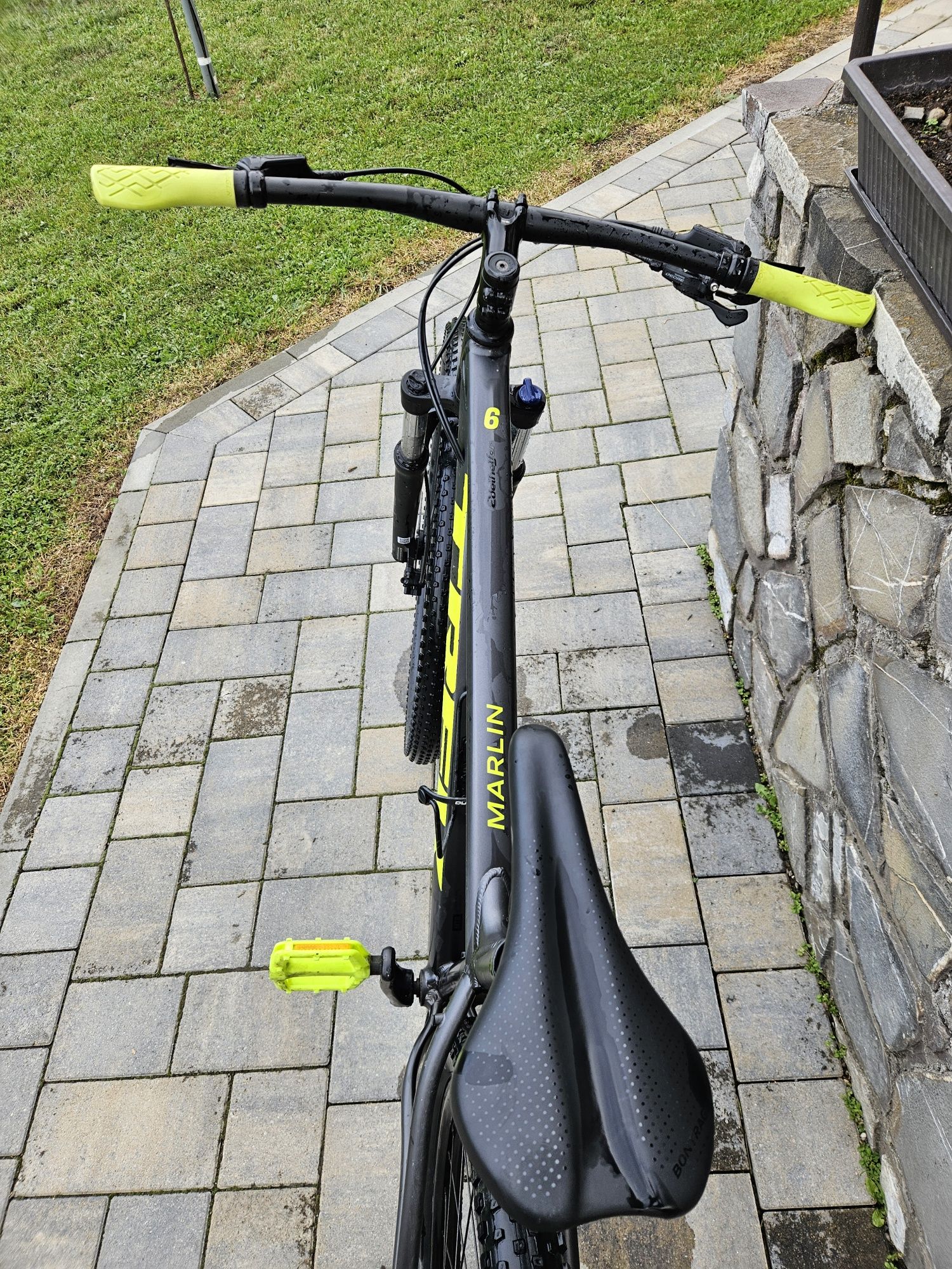 Vand bicicleta Trek Marlin 6 - stare perfecta de functionare - cadru L