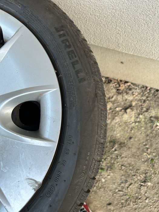Cauciucuri pirelli+jante de tabla 5x120 OFERTA