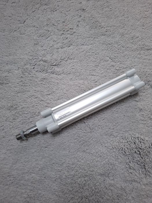 Cilindru pneumatic NOU