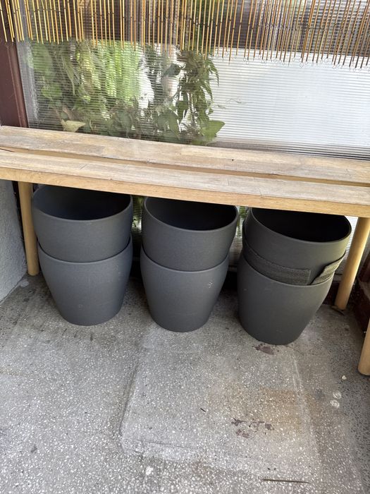 Ghiveci ceramica si plastic