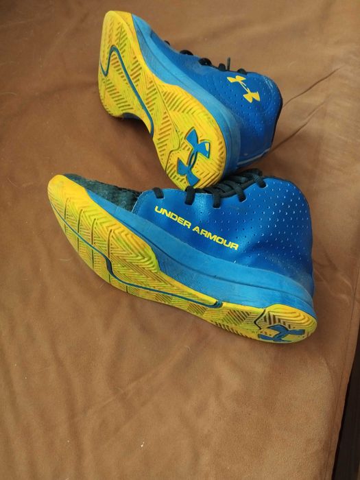 Детски боти Under armour 34 номер