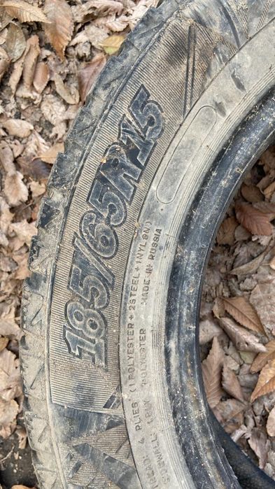 Зимние шины 185/65/15