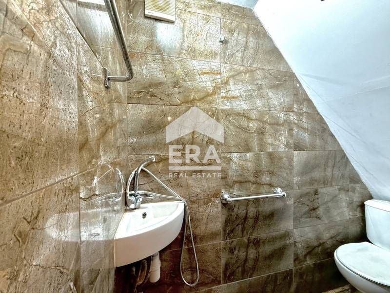 Продава се Къща в София, Център - 50 кв.м за 3980 €/кв.м - Снимка #3