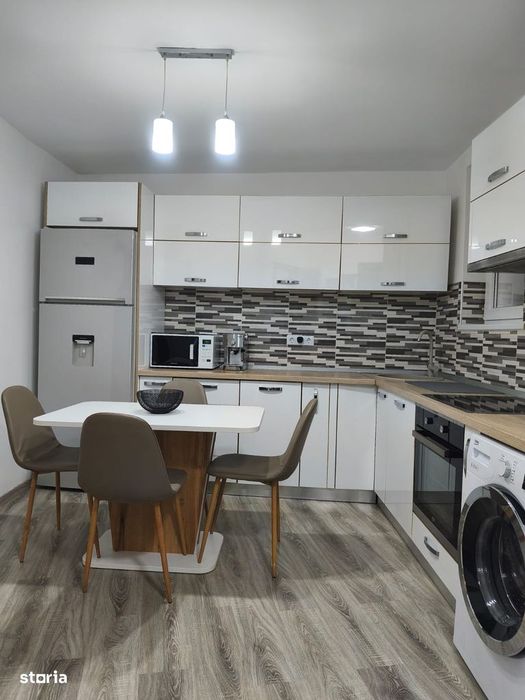 Apartament 2 camere 2 camere zona Scala mobilat utilat 75.000eur neg