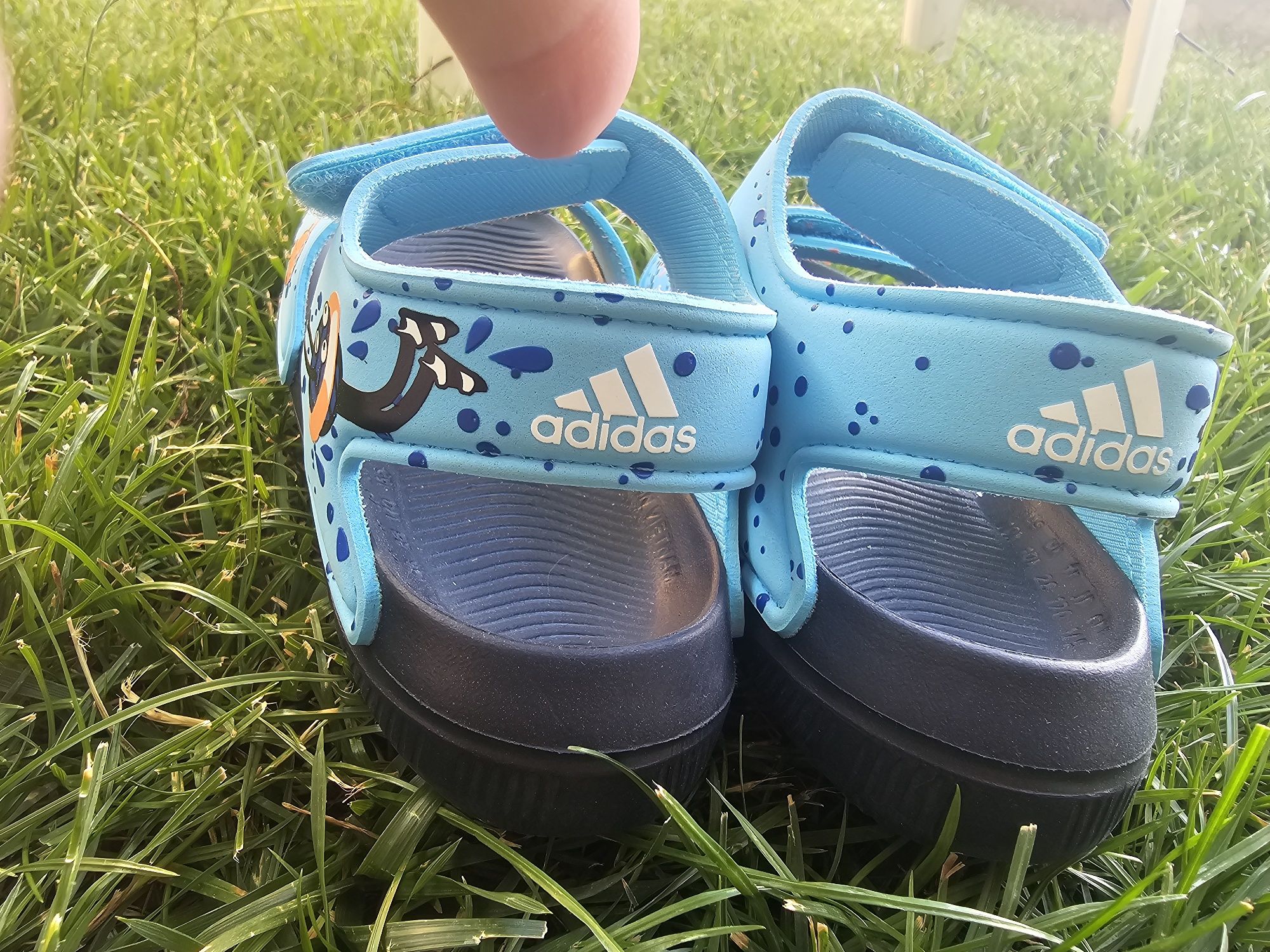 Сандали Adidas 28 номер