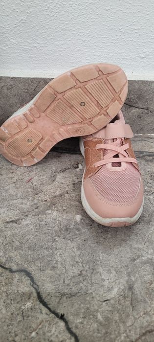 Adidasi fetite nr 30