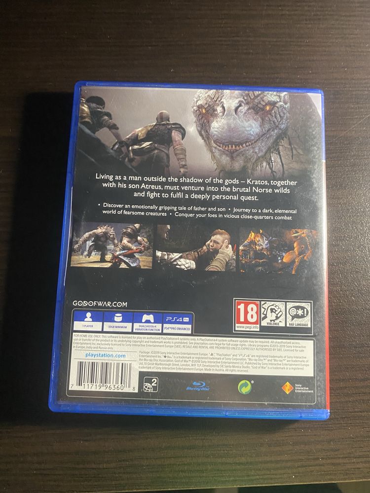 Продавам god of war 2018