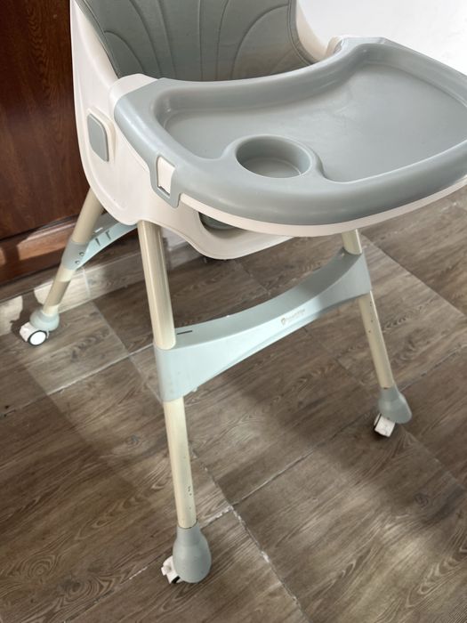 Scaun pt diversificare bebelusi