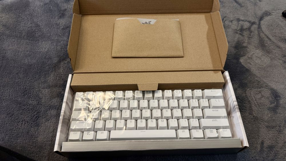 Razer Huntsman Mini  Form Factor 60%