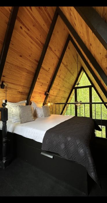 Vand cabane tip A frame , acceptam varinate auto!