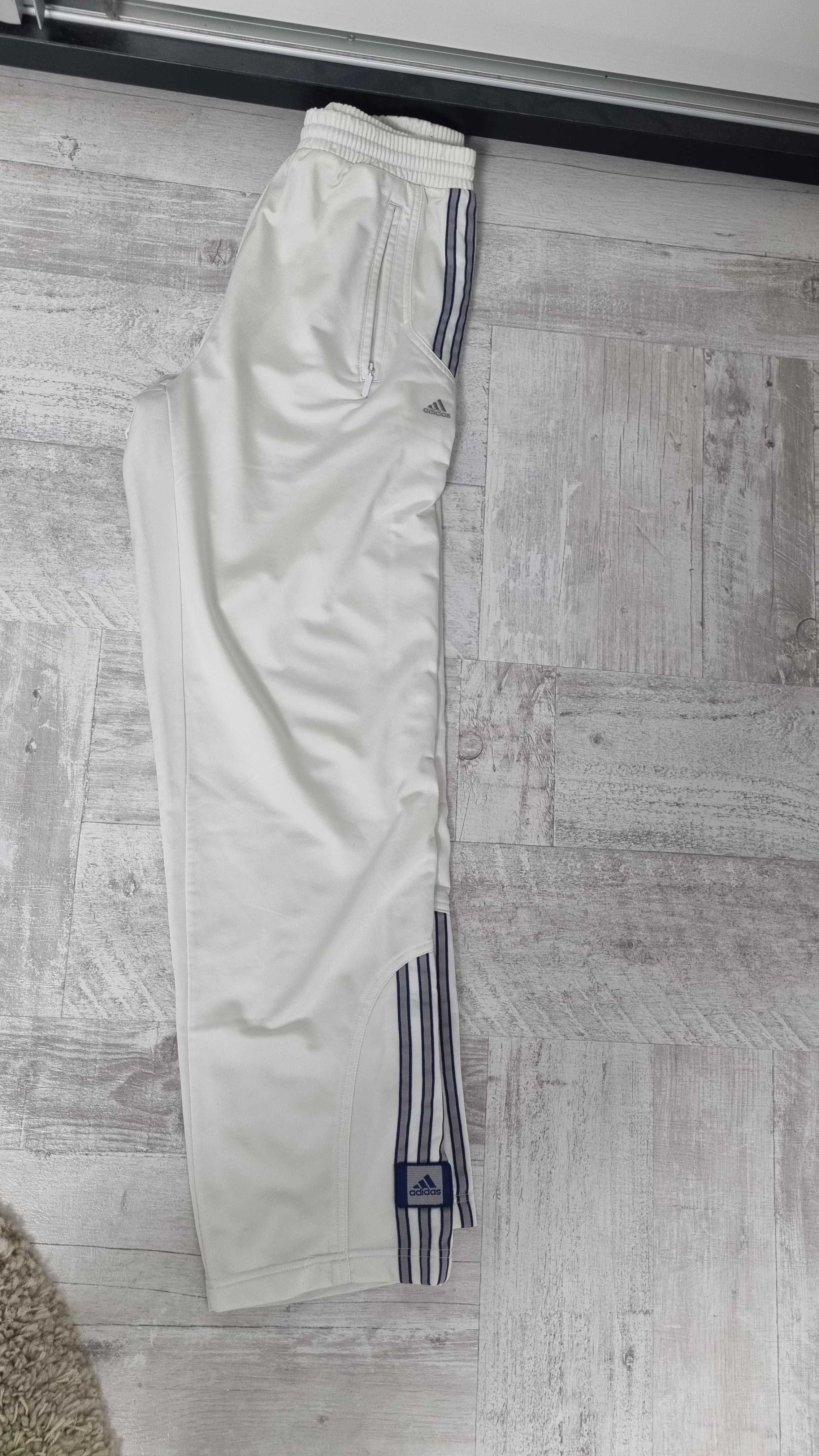 Pantaloni de trening Adidas