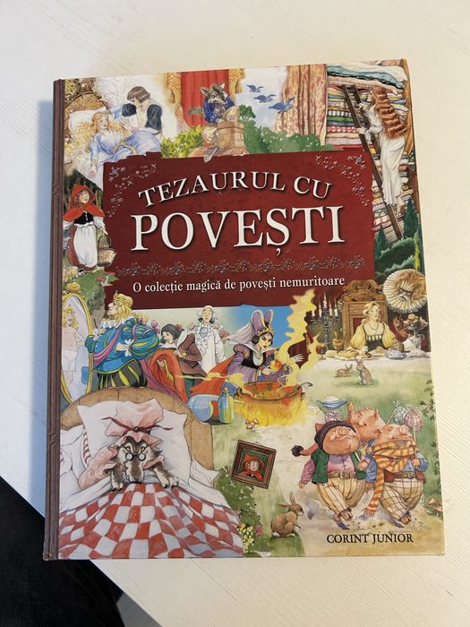 Set cărți de povești cartonate colorate