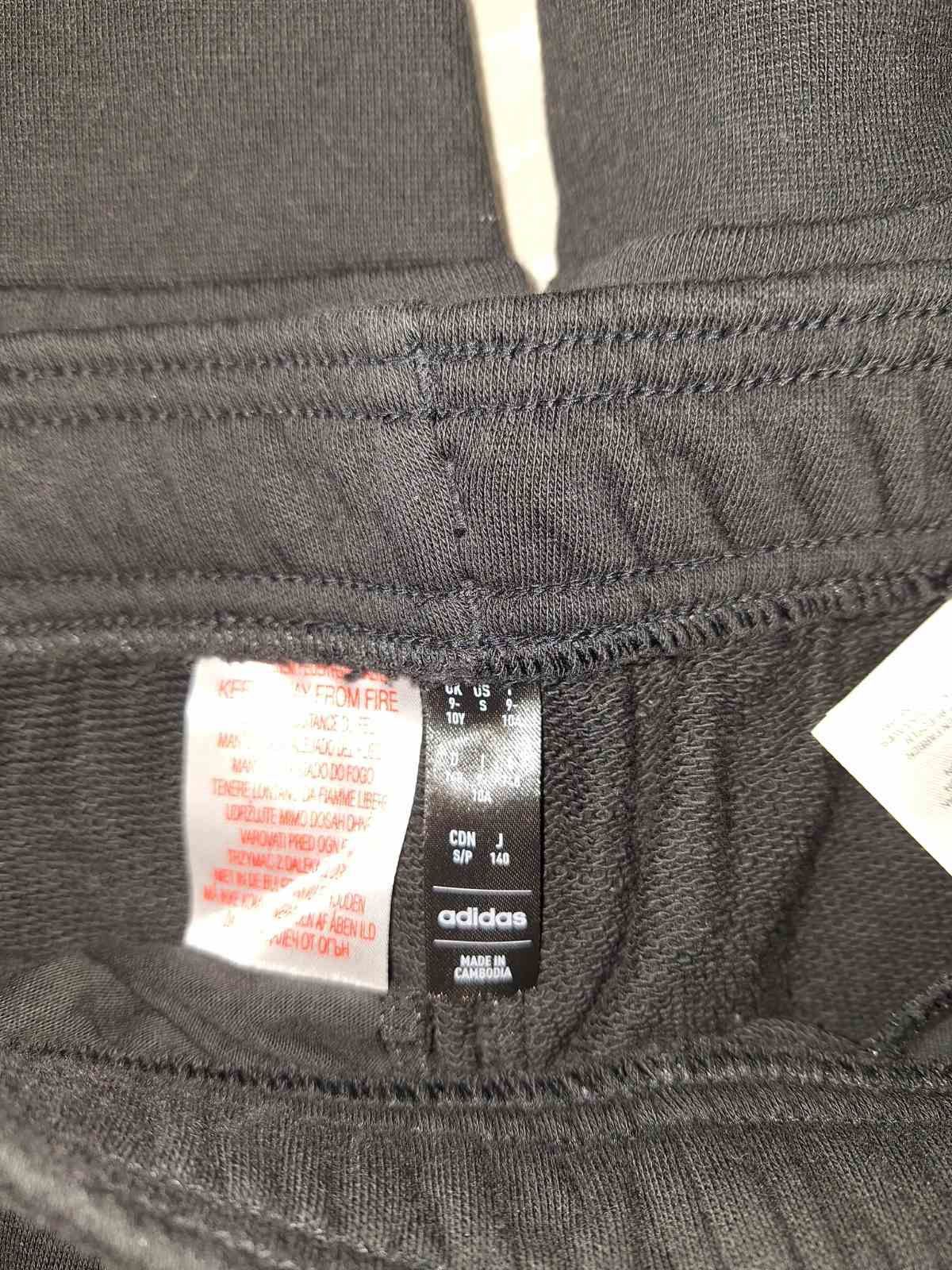 Спортен панталон Adidas  134-140