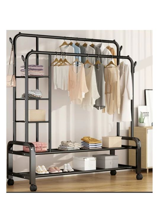 Продам две вешалки напольные