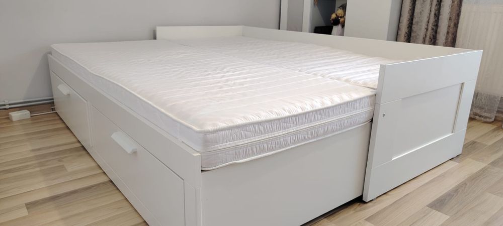 Bat Ikea care se extinde + 2 saltele Jysk