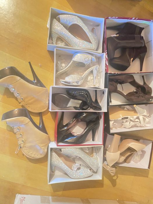 Распродажа Любая 1500 тг размер 38-39