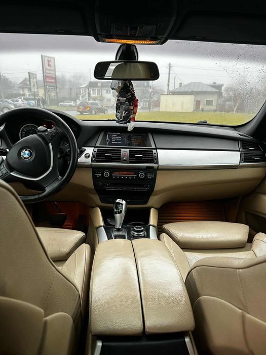 Dezmembrez bmw x6 e71 motor capota trager aripa usa far cutie plansa