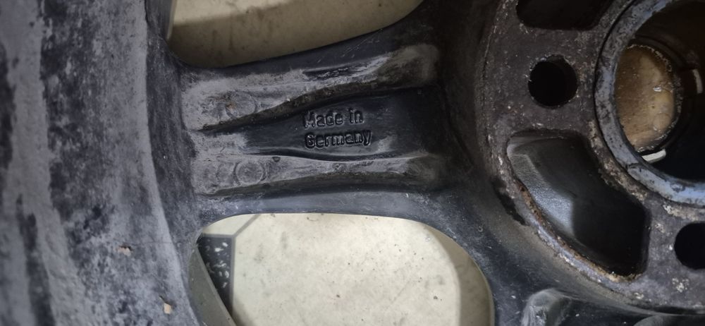 Джанти със гуми 205/55/16R    4/100