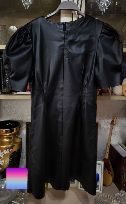 Продается платье