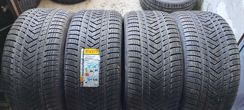 4бр. НОВИ  гуми PIRELLI 315/40/21/ DOT 3017