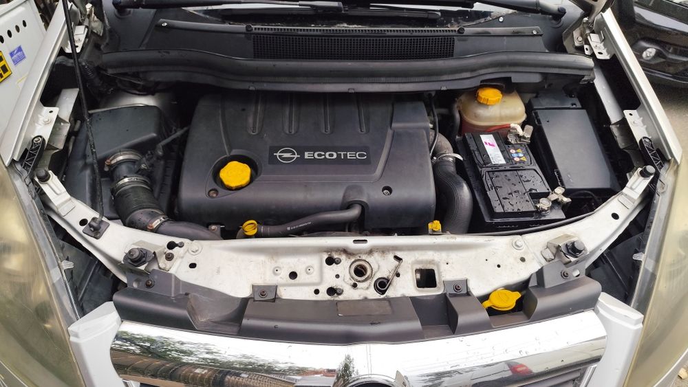 Opel zafira 1.9 .
