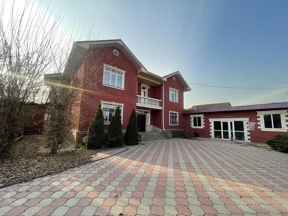 Коттедж для сноса, с разбором на б/у материалы