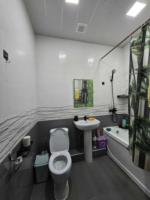 2х комнатная квартира на 6 этаже 47кв/м, в Самарканде