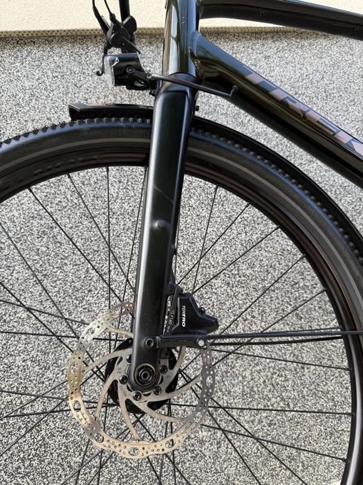 Trek Dual Sport 3 с Карбонова вилка, Shimano Deore 1x10 и Динамо - ТОП