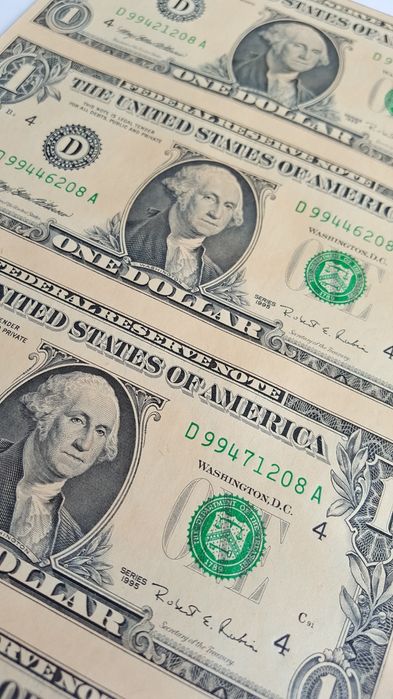 Banknote 1 dolar uncut