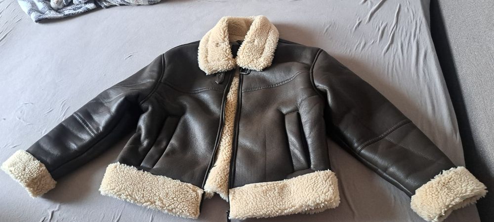 Продам дублёнку новую