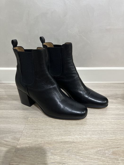 Женская обувь ботинки кожанные Италия 38 р