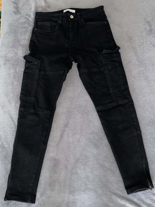 De vânzare 3 perechi de pantaloni