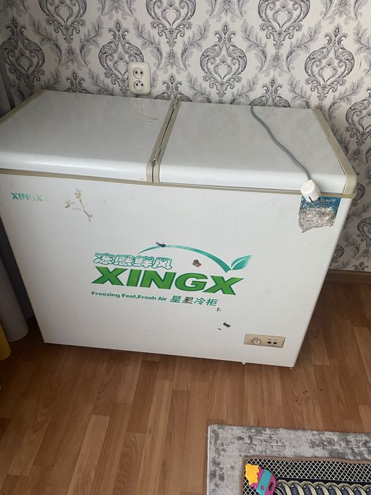 Продам морозильник