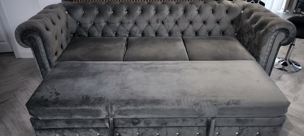 Canapea extensibila 3 locuri