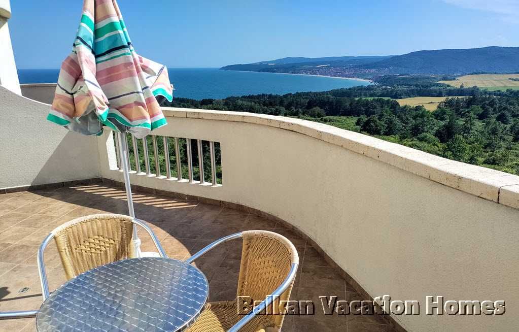 Продава се Двустаен апартамент в Бяла - 84 кв.м за 816 €/кв.м - Снимка #1