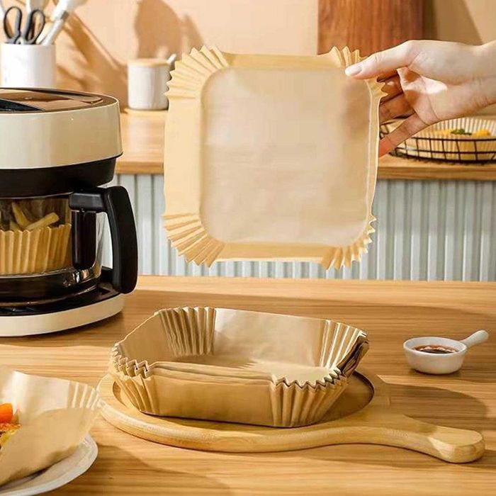 Set 50 hartie de copt pentru friteuza cu aer cald antiaderenta 16x16cm