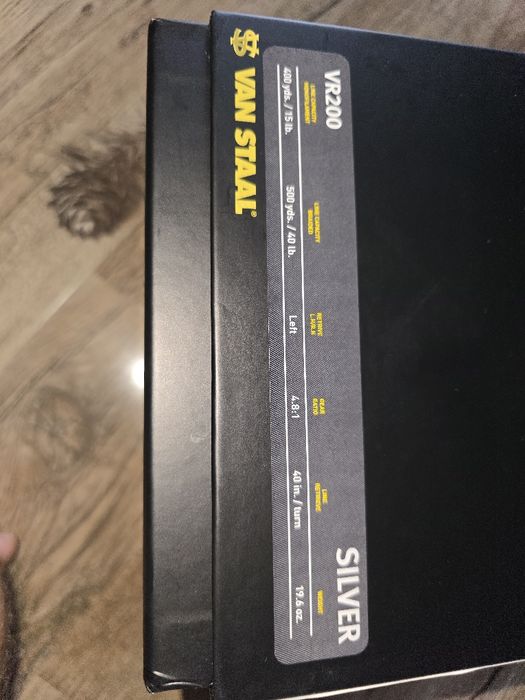 PREȚ FIX! Vând mulineta pescuit somn staționar sau spinning Van Staal